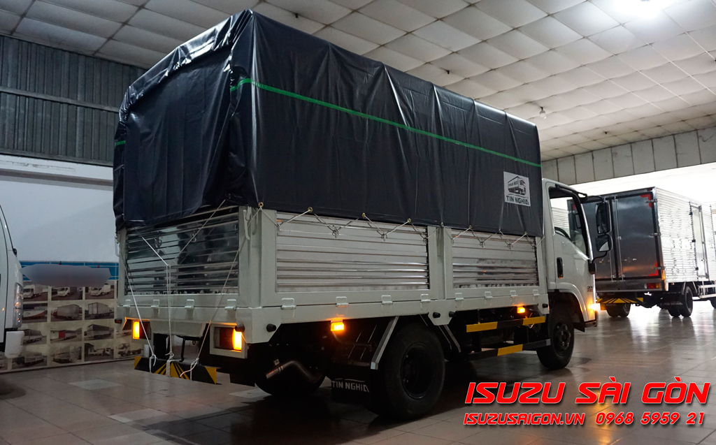 Xe Tải Isuzu 1T9 Tấn QKR 230 Thùng Ngắn 3M6 7